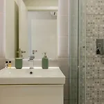 Modern 3 Bdr By Lovelystay Apartamento Ramada