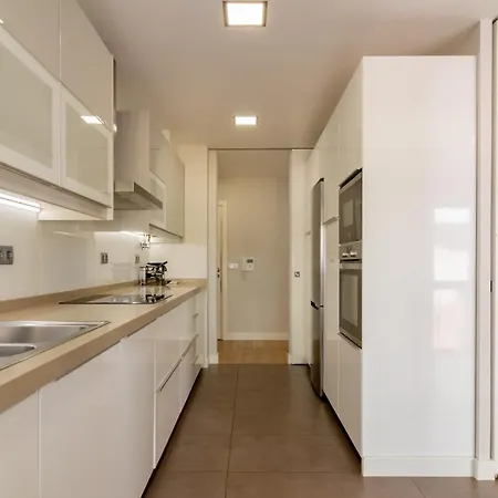 Appartement Modern 3 Bdr With Balcony By Lovelystay Ramada